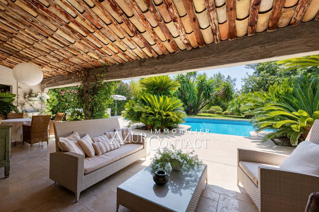 Villa in Mougins, Provence-Alpes-Côte d'Azur, France 2 - 18631508