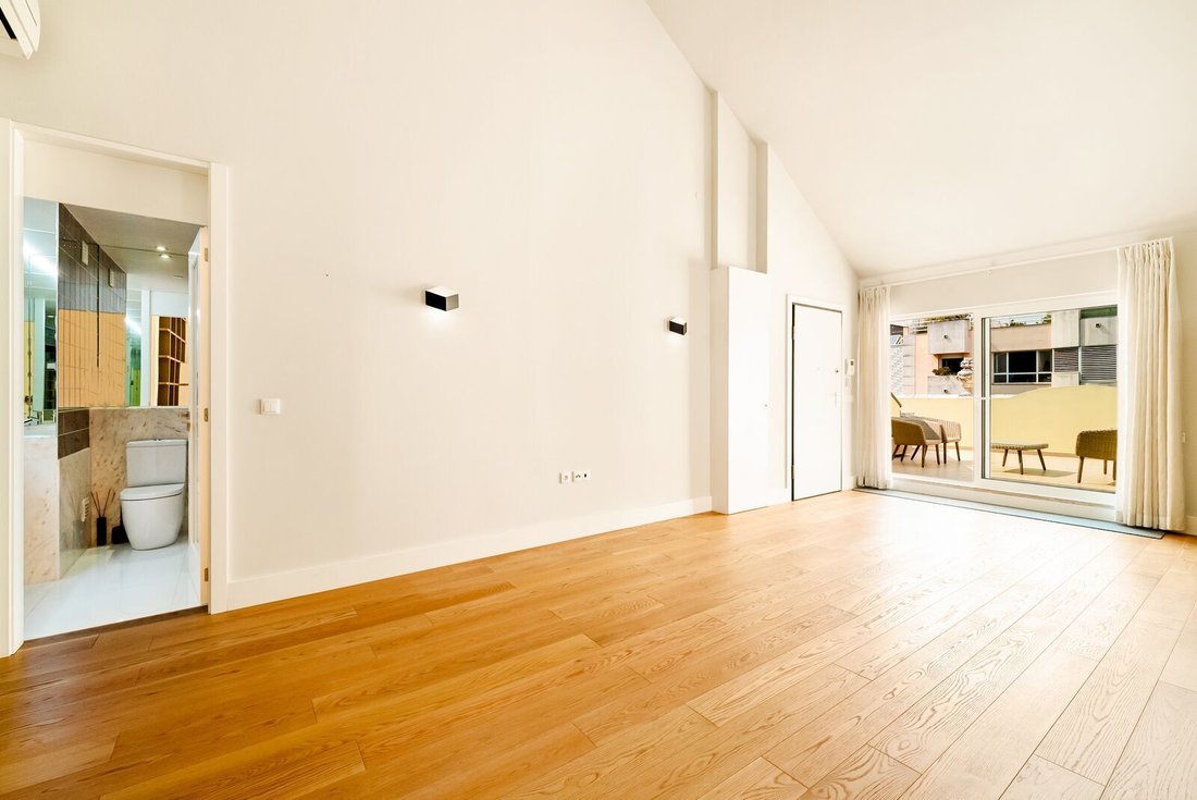 Apartment in Avenidas Novas, Lisbon, Portugal 4 - 18566070