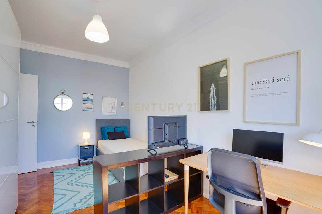 Apartment in Campo de Ourique, Lisbon, Portugal 4 - 18579565
