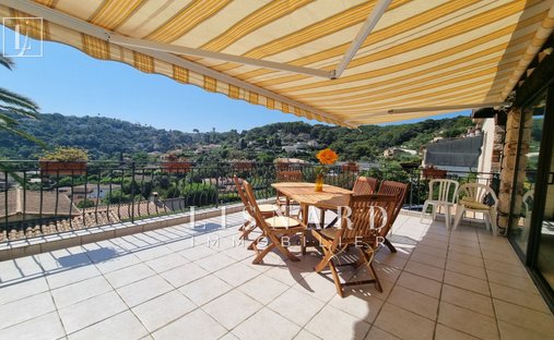Villa in Centre, Vallauris, France 1