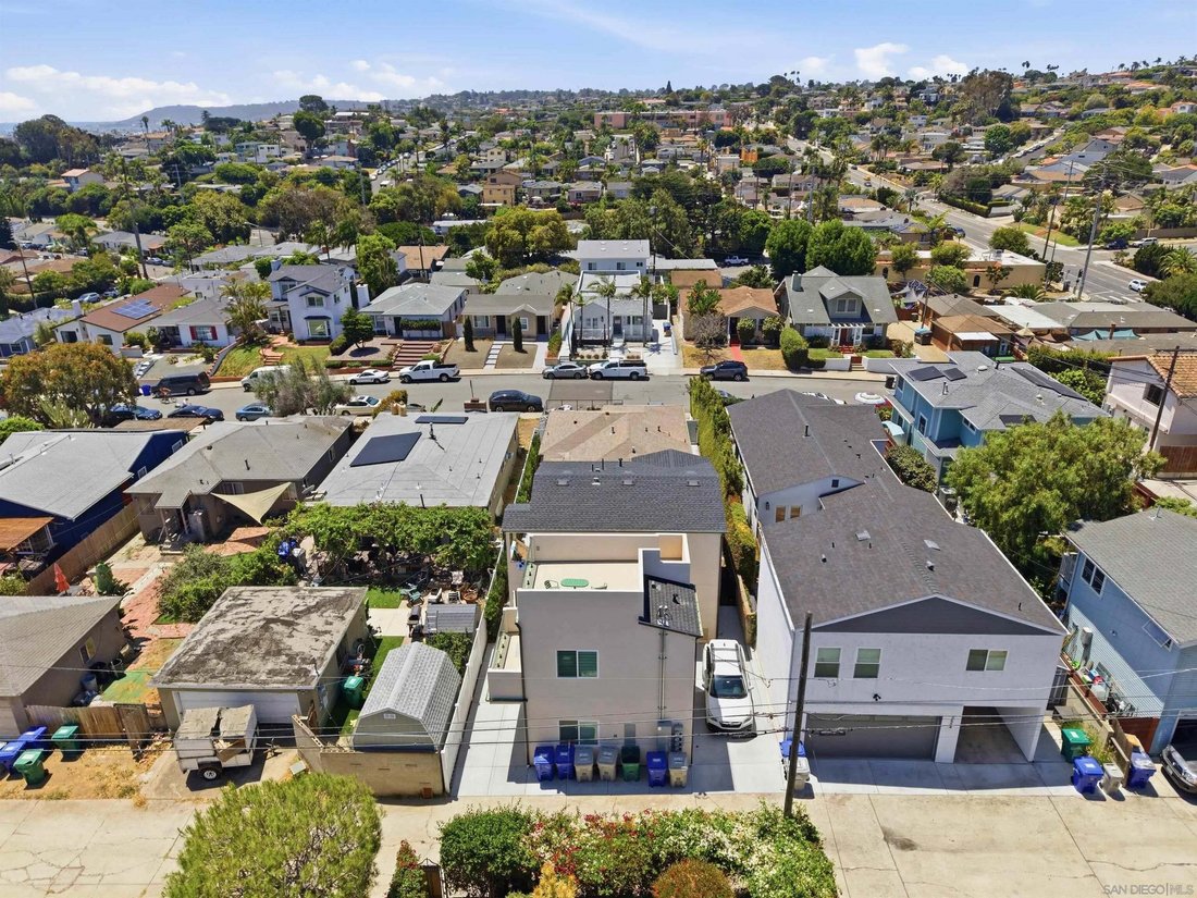 San Diego, California, United States 4 - 18631881