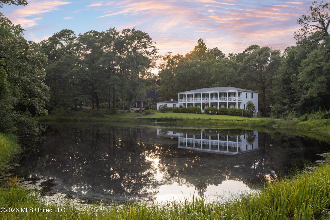 House in Carriere, Mississippi, United States 1 - 18631713