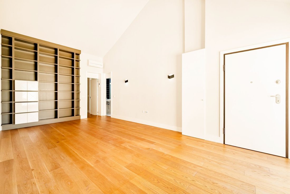 Apartment in Avenidas Novas, Lisbon, Portugal 2 - 18566070