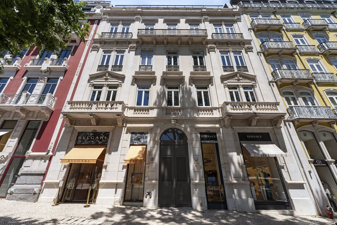Santo Antonio, Lisbon, Portugal 1 - 18632030