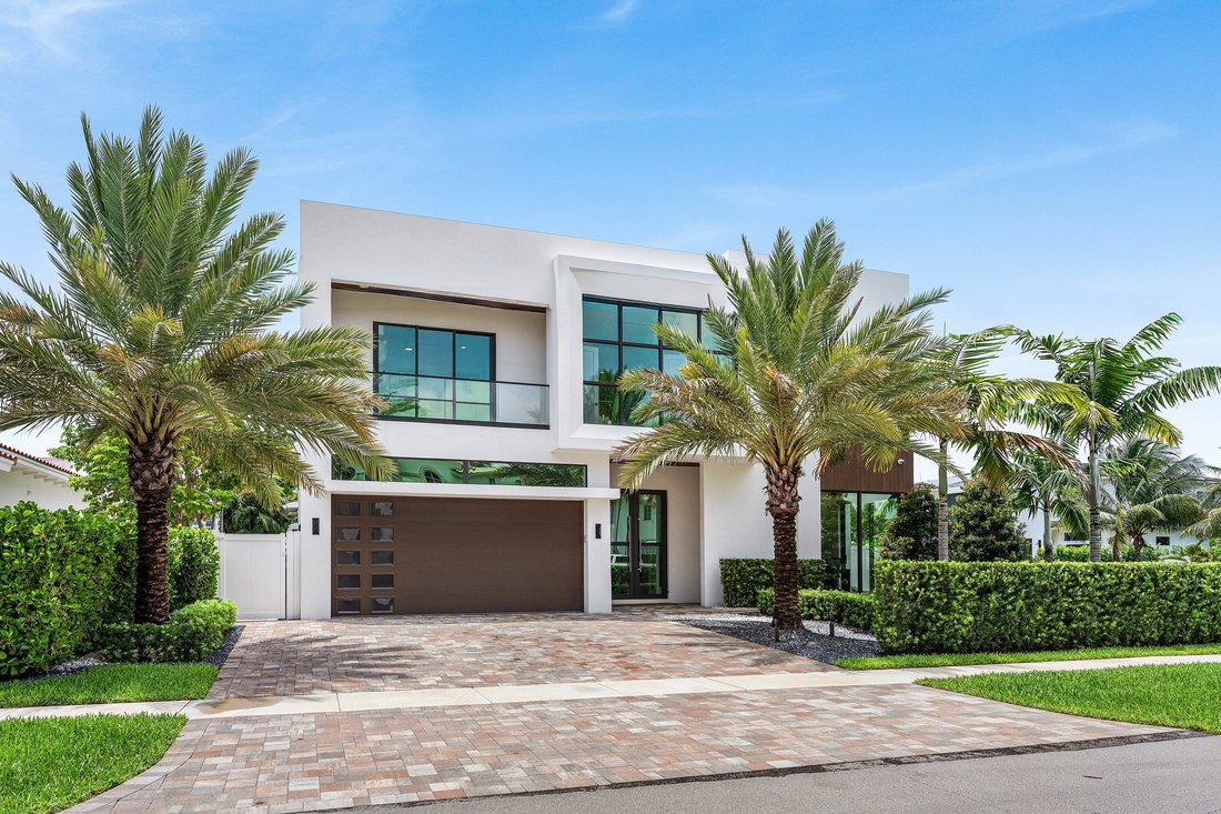 Boca Raton, Florida, United States 5 - 18631754