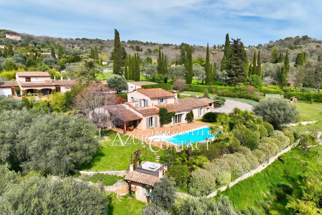 Villa in Grasse, Provence-Alpes-Côte d'Azur, France 2 - 18631501
