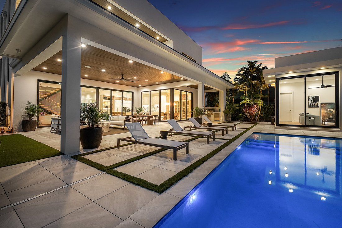 Boca Raton, Florida, United States 2 - 18631754
