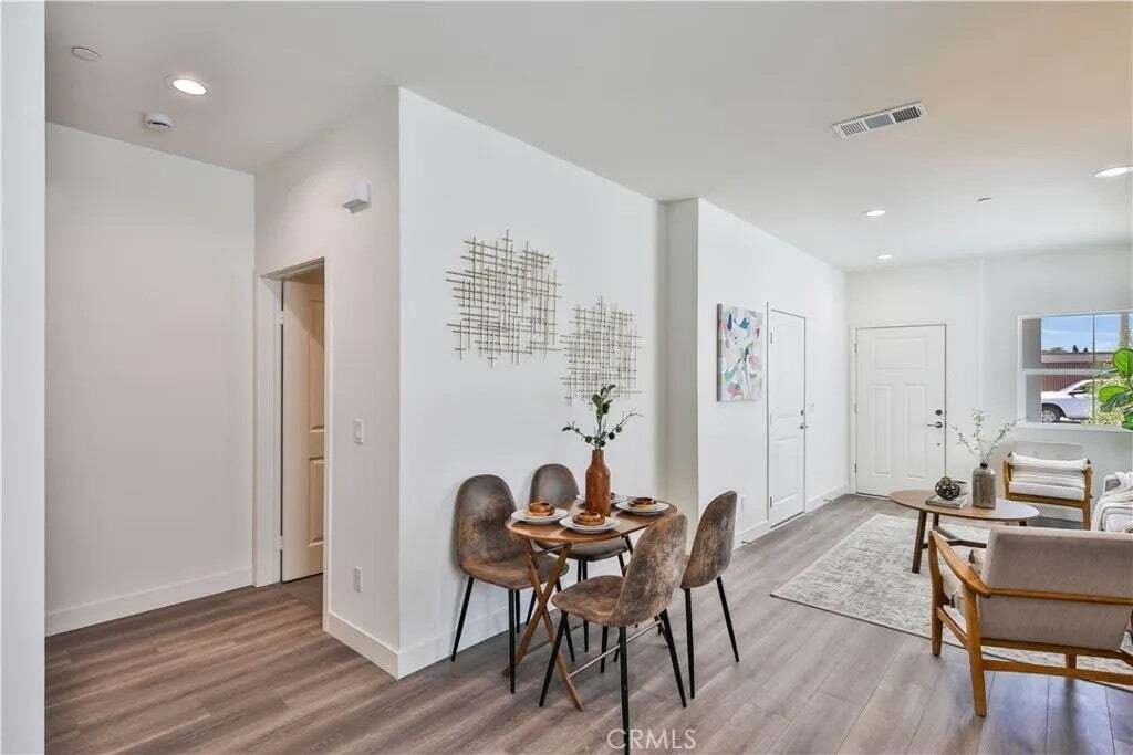Condo in Los Angeles, California, United States 5 - 18631891