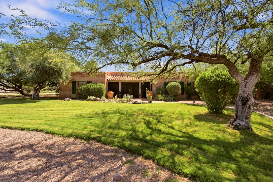 Tubac, Arizona, United States 1 - 18631771