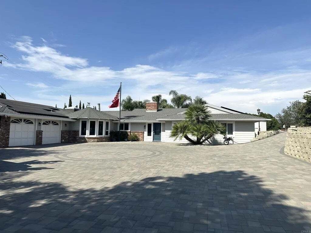 Maison à Fallbrook, Californie, États-Unis 1 - 17994681