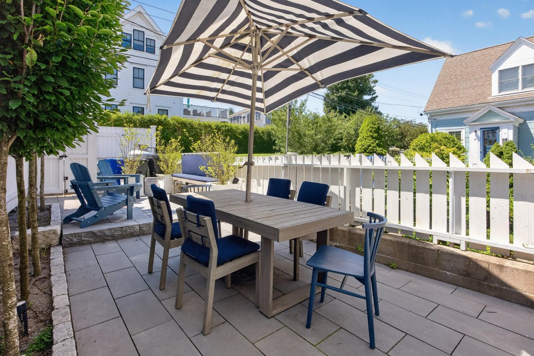 Condo in Provincetown, Massachusetts, United States 3 - 18631751