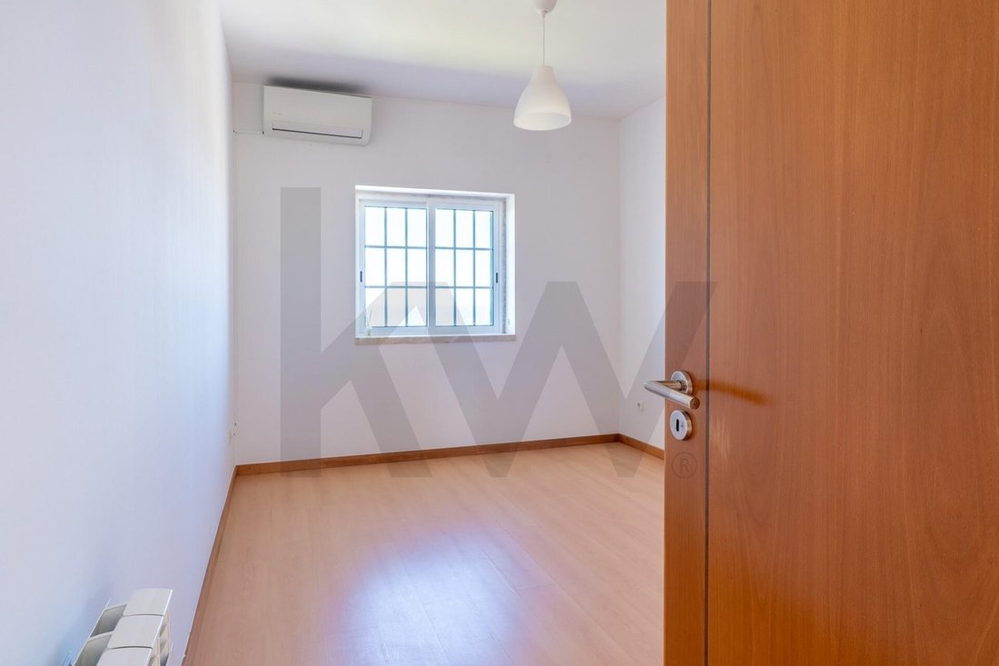 Townhouse in Ericeira, Lisbon, Portugal 5 - 18554905