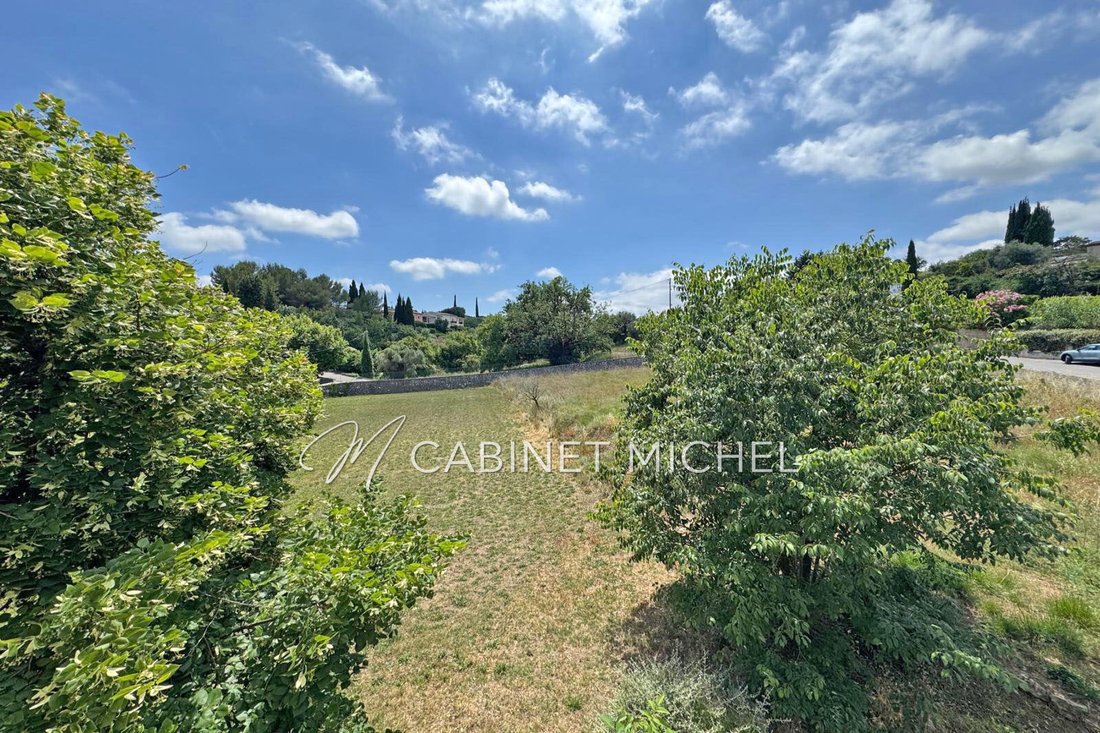 Villa in Le Rouret, Provence-Alpes-Côte d'Azur, France 2 - 18565722