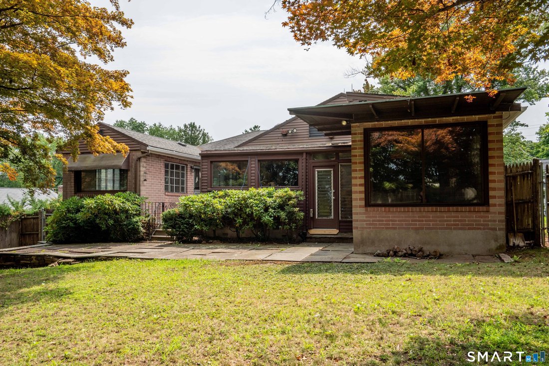House in West Hartford, Connecticut, United States 5 - 18584897