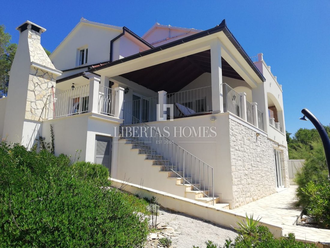 House in Gradski kotar Stari grad, Korcula, Dubrovnik-Neretva County 2 - 18631855