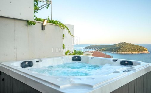 Apartment in Gradski kotar Gruz, Dubrovnik, Dubrovnik-Neretva County 1