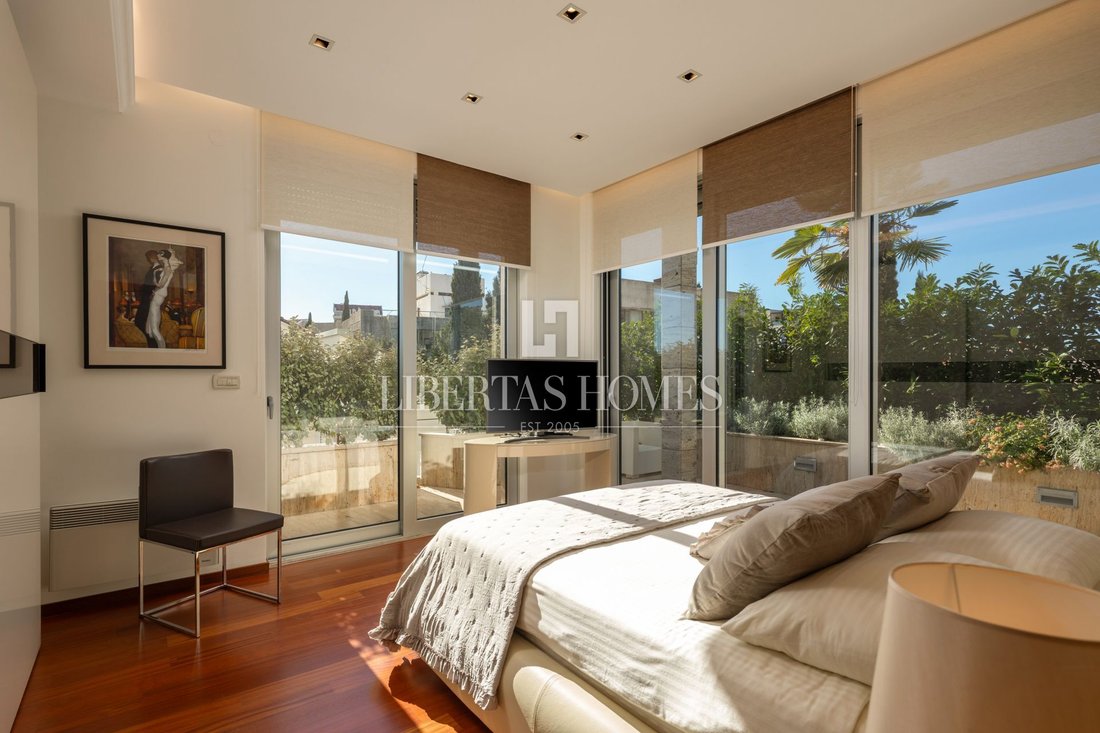 Apartment in Gradski kotar Lapad, Dubrovnik, Dubrovnik-Neretva County 3 - 18631738