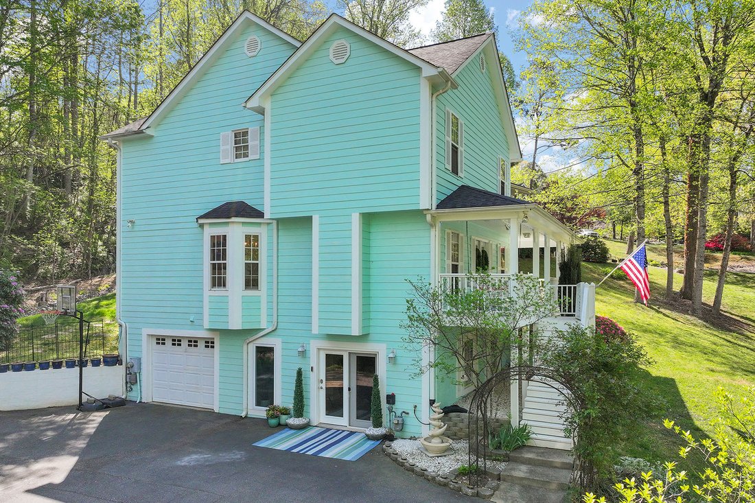 House in Asheville, North Carolina, United States 3 - 17741711