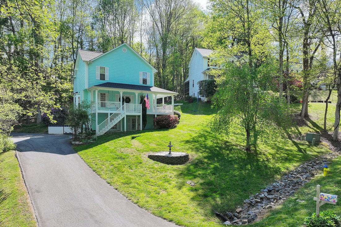 House in Asheville, North Carolina, United States 2 - 17741711