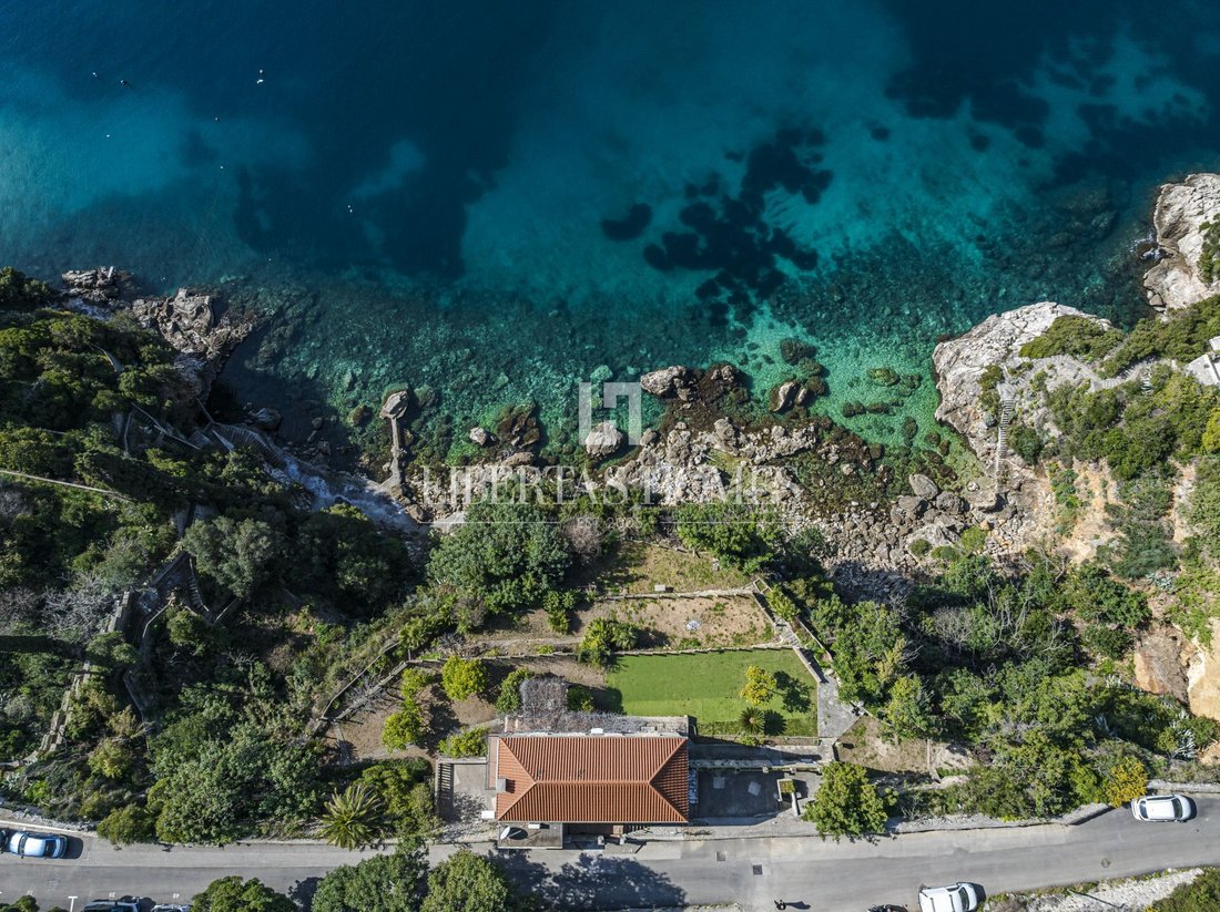 Apartment in Gradski kotar Gruz, Dubrovnik, Dubrovnik-Neretva County 3 - 18631654