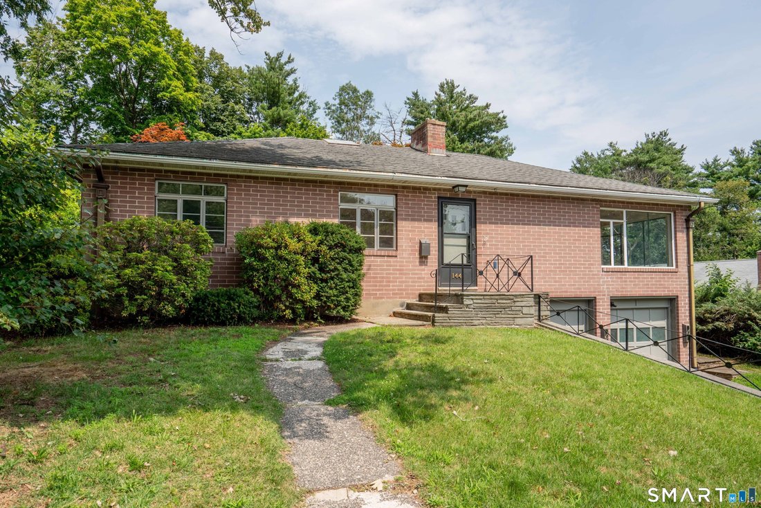 House in West Hartford, Connecticut, United States 1 - 18584897