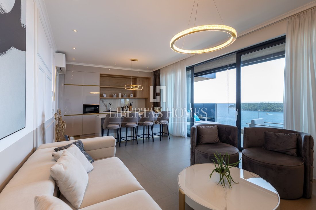 Apartment in Gradski kotar Gruz, Dubrovnik, Dubrovnik-Neretva County 2 - 18631618
