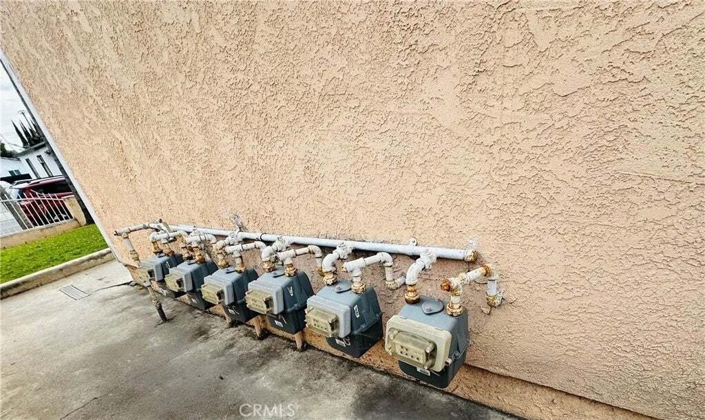 Condo in Bell, California, United States 4 - 18631879