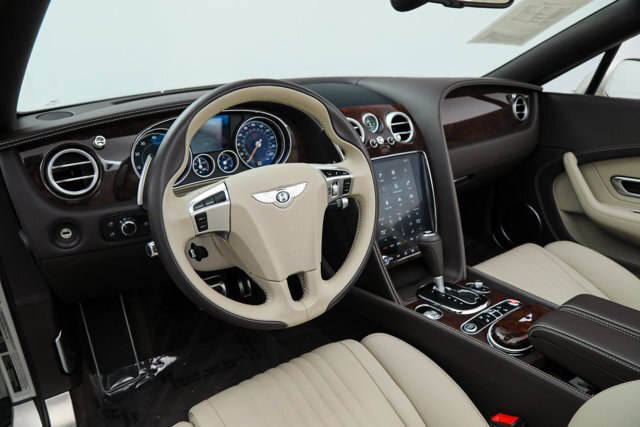 Cabriolet in Fort Lauderdale, FL, United States 4 - 18632138