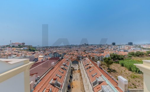 Apartment in Penha de Franca, Lisbon, Portugal 1