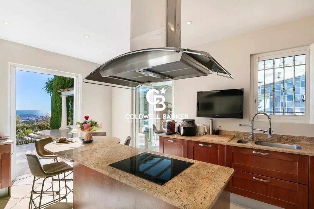 Villa in Nice, Provence-Alpes-Côte d'Azur, France 5 - 18632111