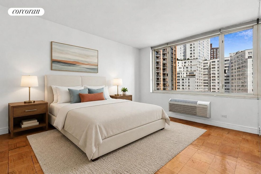 Co Op in New York, New York, United States 3 - 18632036