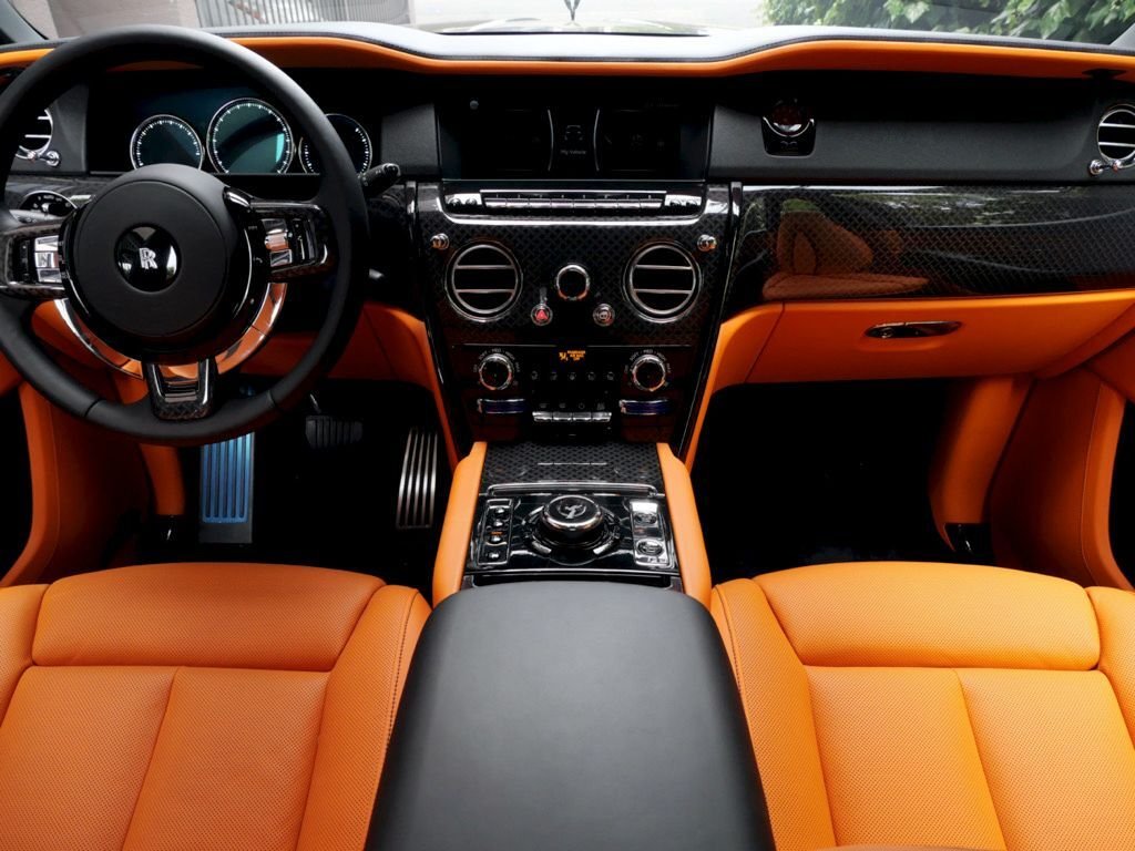Suv in Beverly Hills, CA, United States 4 - 18632096