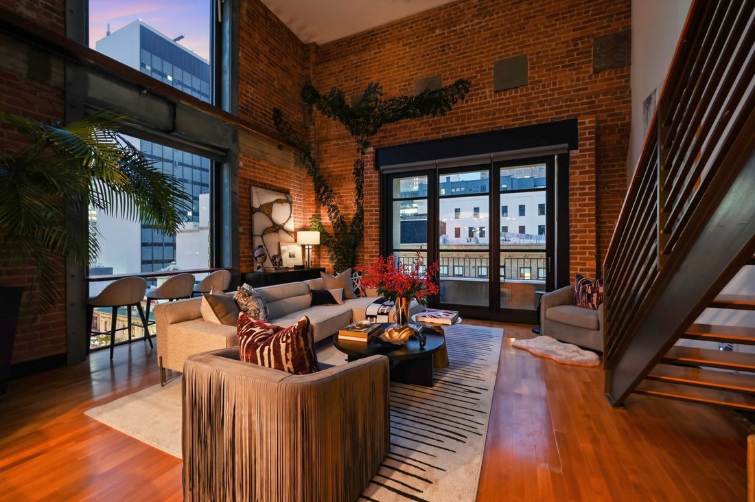 Condo in San Francisco, California, United States 5 - 18631949
