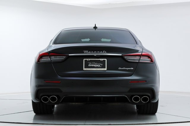 Sedan in Fort Lauderdale, FL, United States 4 - 18632137