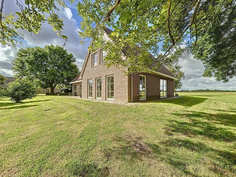 Farm Ranch in IJzendijke, Zeeland, Netherlands 3 - 18632112