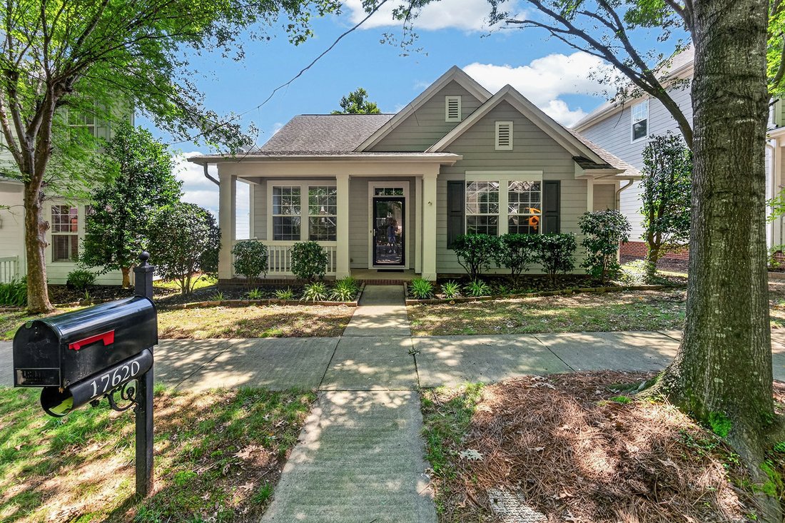 House in Cornelius, North Carolina, United States 1 - 18632126