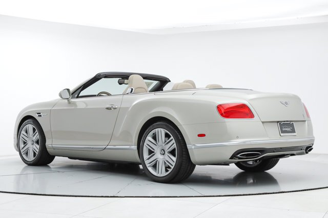 Cabriolet in Fort Lauderdale, FL, United States 3 - 18632138