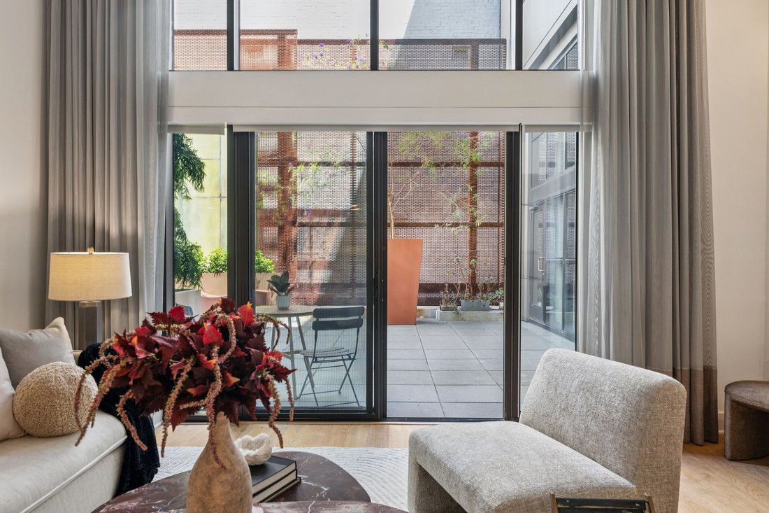 Condo in San Francisco, California, United States 3 - 18631951