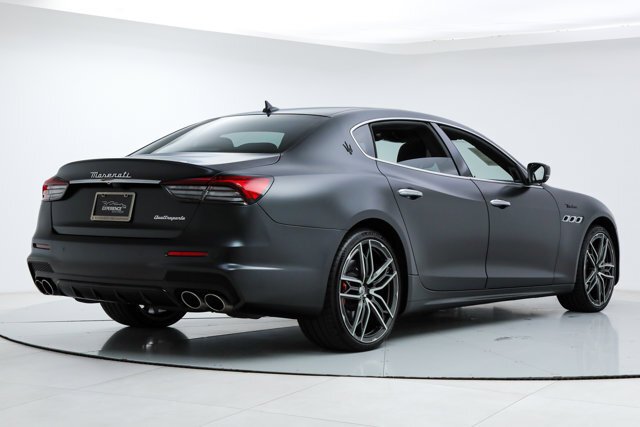 Sedan in Fort Lauderdale, FL, United States 5 - 18632137