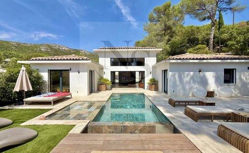 Villa in La Bouilladisse, Provence-Alpes-Côte d'Azur, France 1
