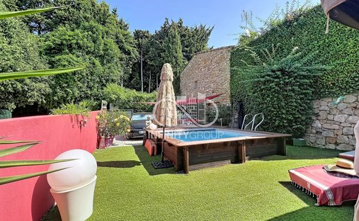 Villa in L'Estagnol, Antibes, France 1