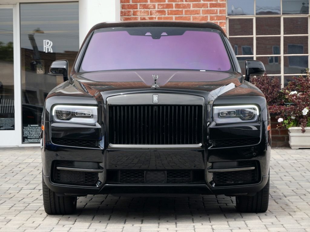 Suv in Beverly Hills, CA, United States 5 - 18632096