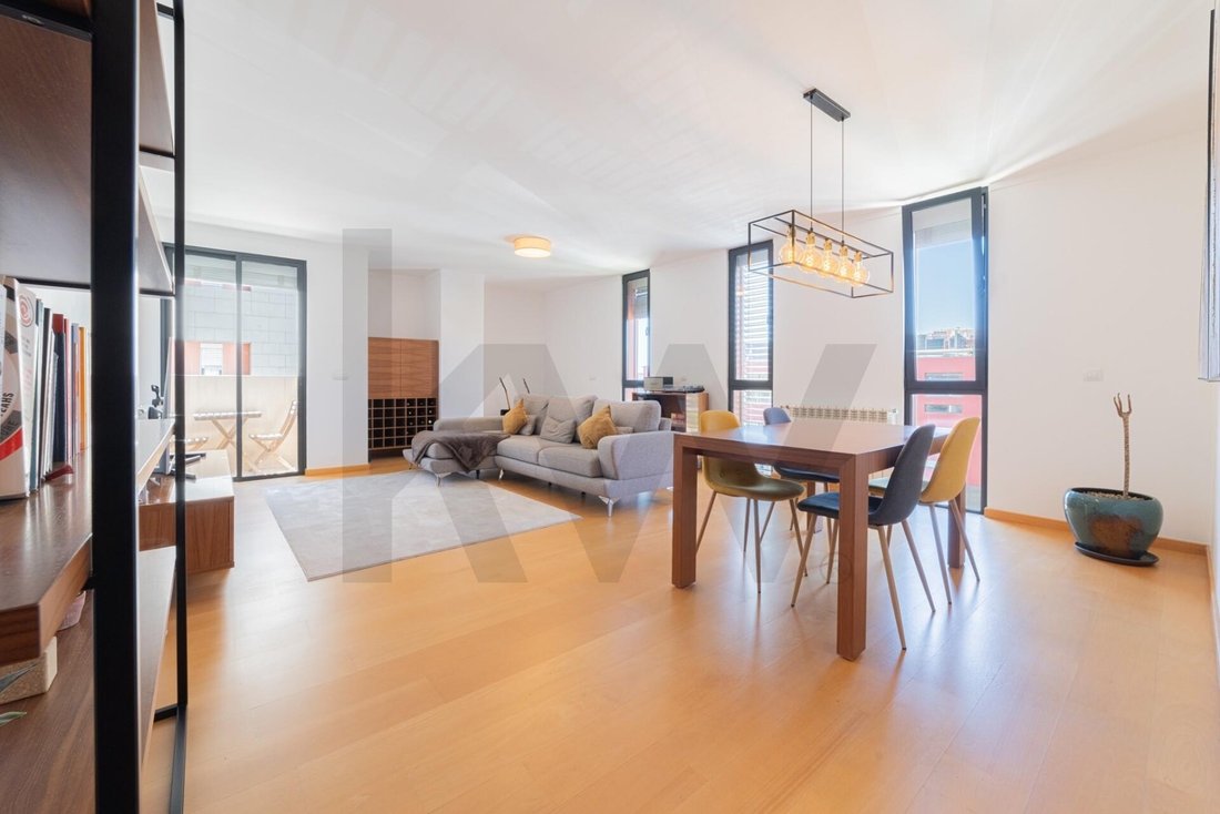 Apartment in Alges, Lisbon, Portugal 3 - 18632003