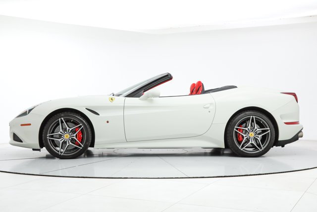 Cabriolet in Fort Lauderdale, FL, United States 2 - 18632140