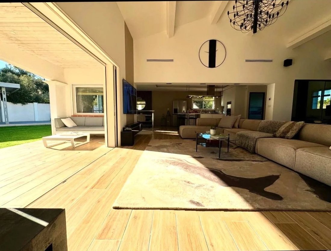 House in Donicarde-Barban, La Seyne-sur-Mer, France 2 - 17623235