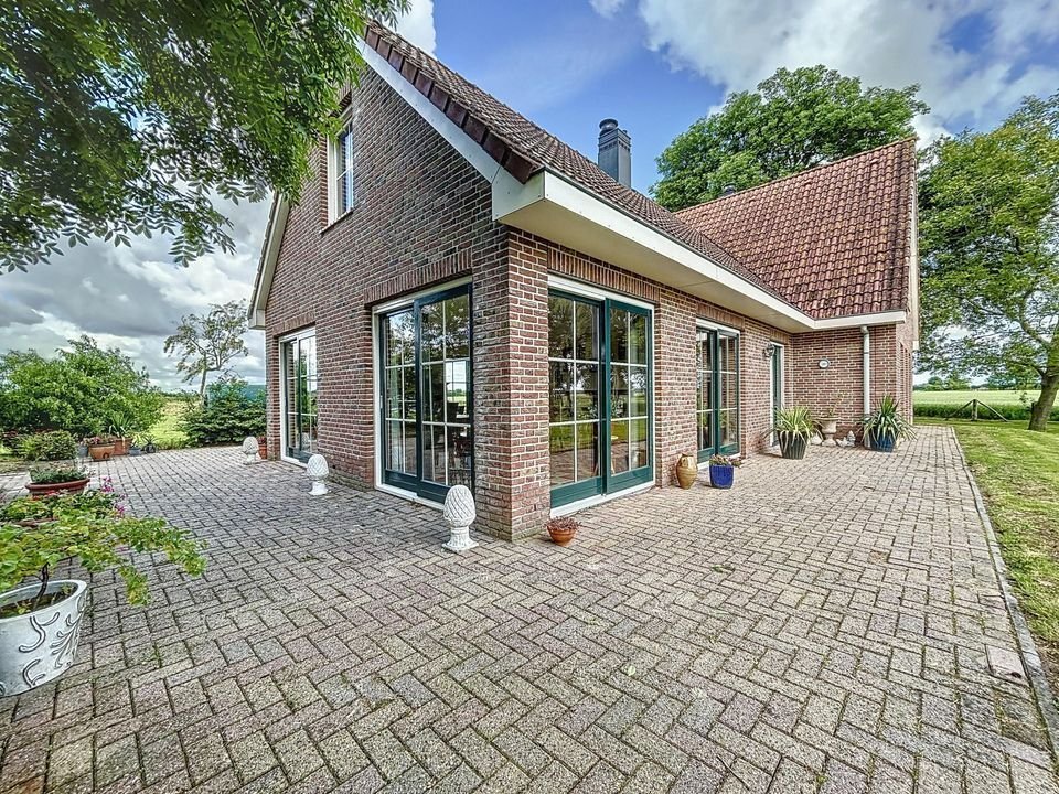 Farm Ranch in IJzendijke, Zeeland, Netherlands 4 - 18632112