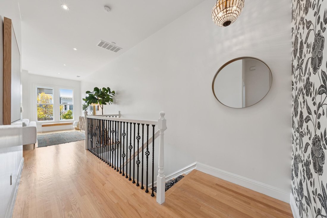 Condo in San Francisco, California, United States 3 - 18631960