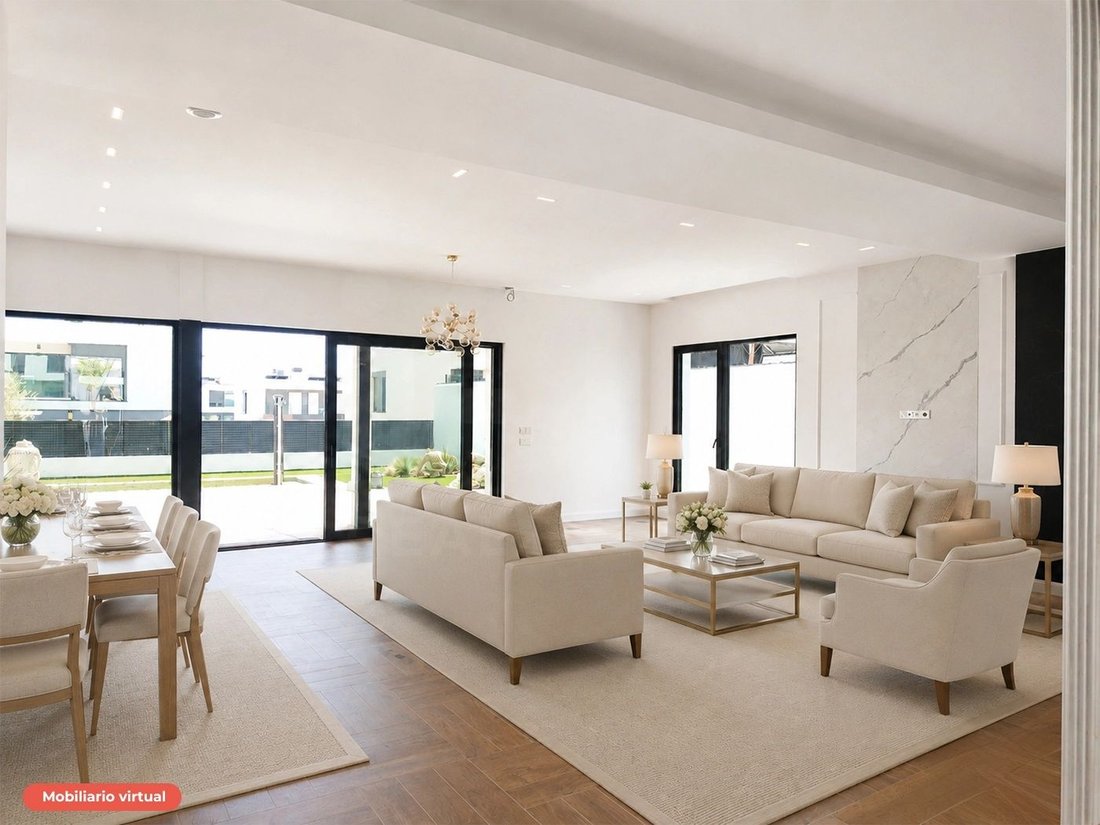 Townhouse in Villaviciosa de Odon, Comunidad de Madrid, Spain 5 - 18632153