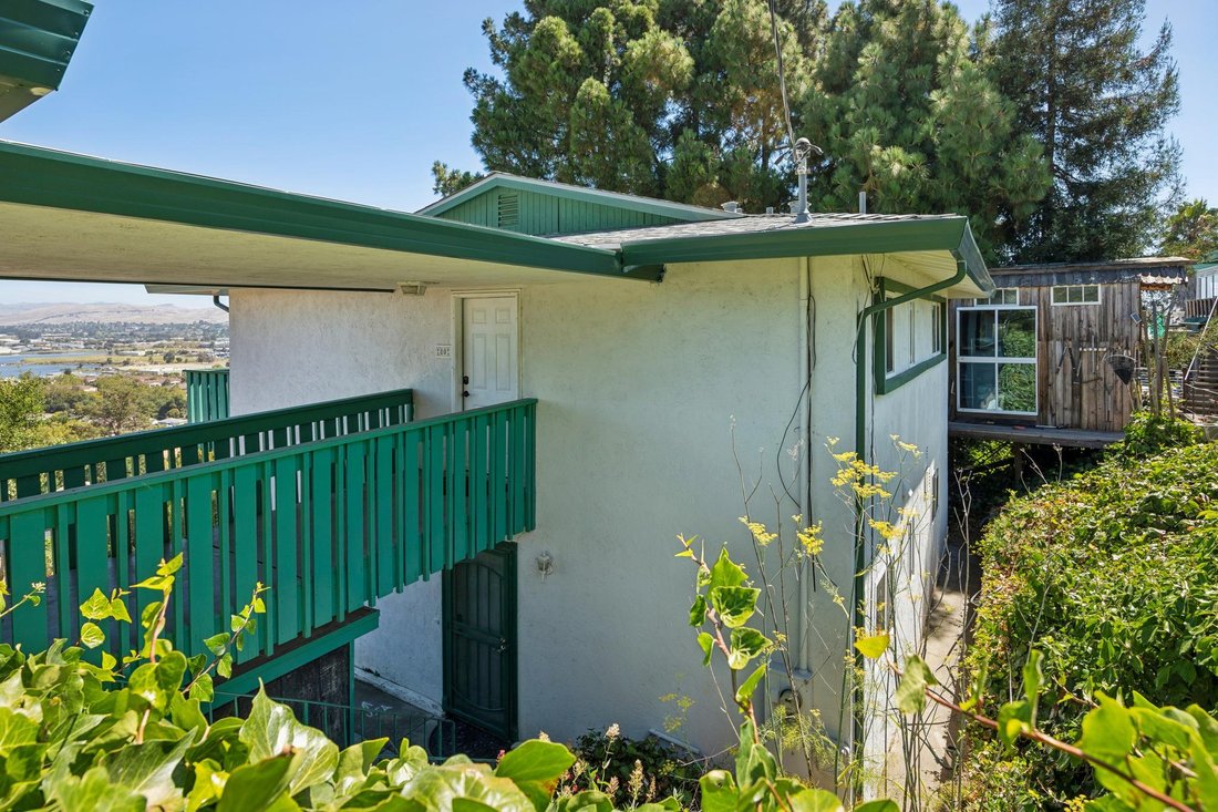 House in Vallejo, California, United States 4 - 18631946