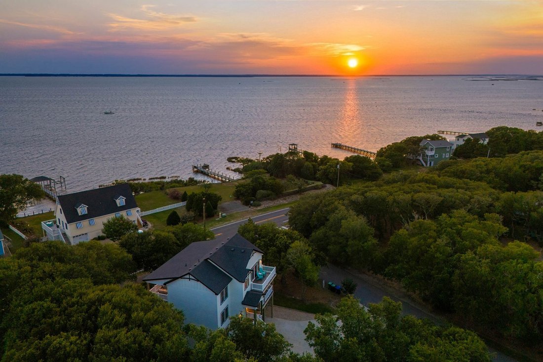 Kitty Hawk, North Carolina, United States 3 - 18632050